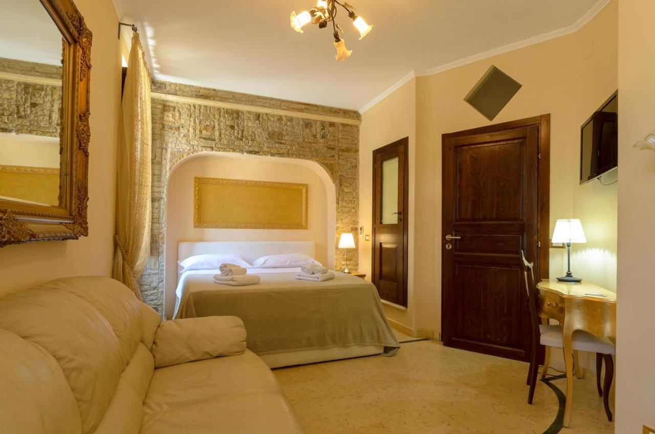 B&B Le Stanze Di Ludovica Termoli Exterior photo