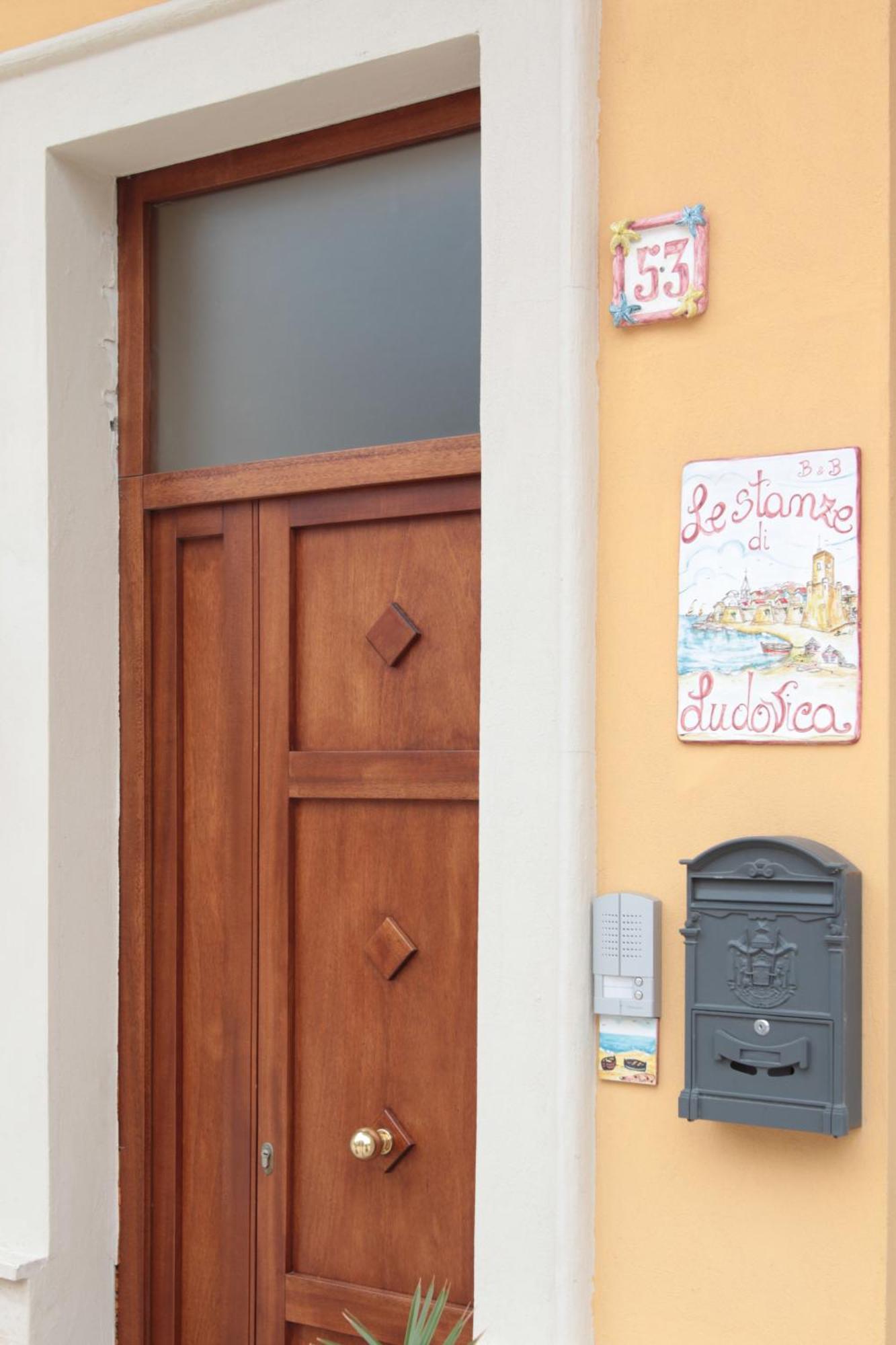B&B Le Stanze Di Ludovica Termoli Exterior photo